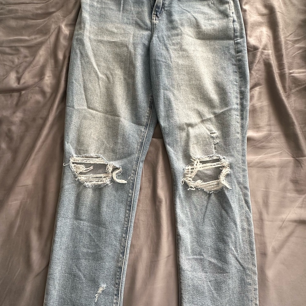 Women's Distressed Blue Jeans